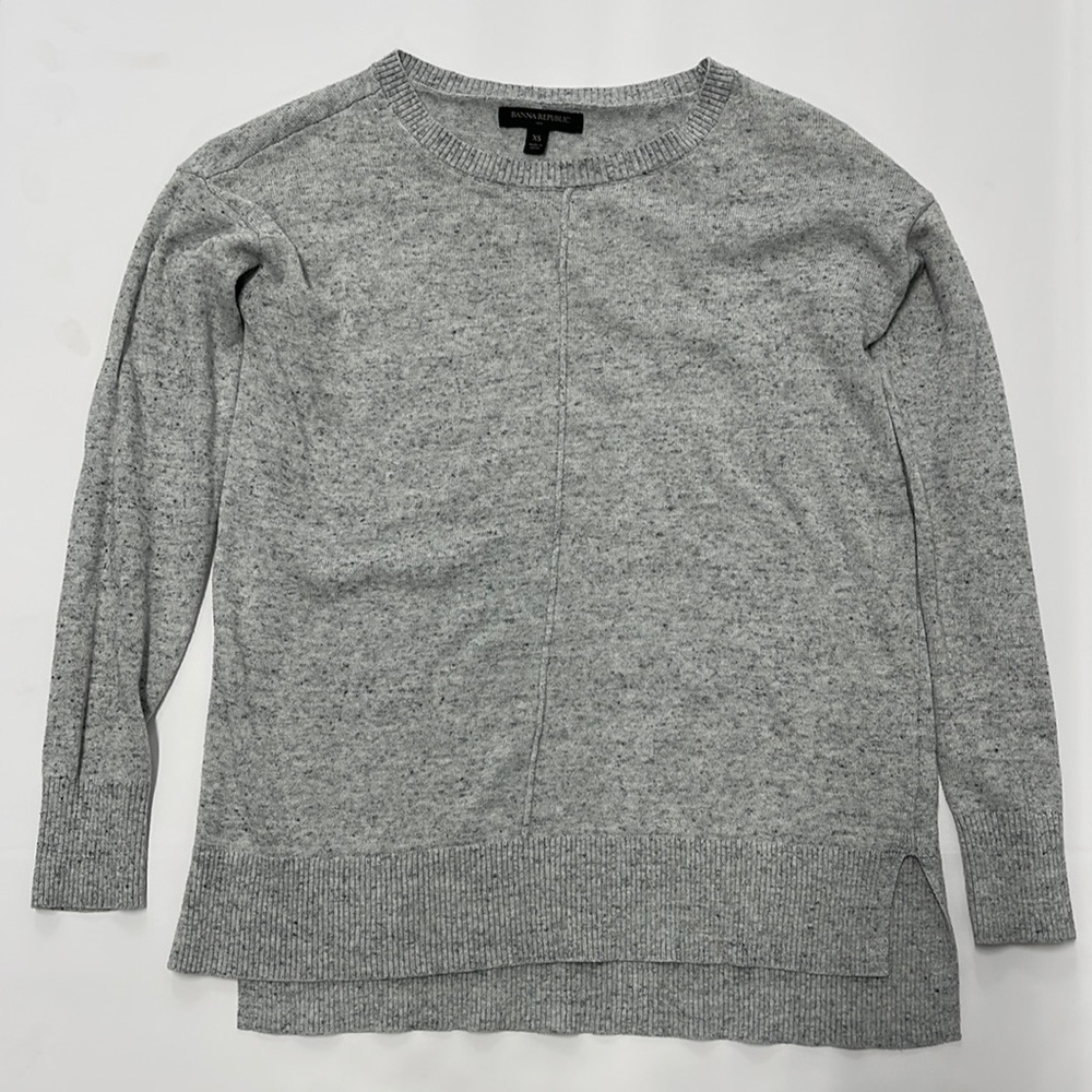 Banana Republic Grey Long Sleeve Short size: XS